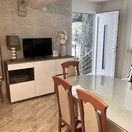 Daire Summer Escape House Nada *